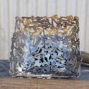 Square Key Bowl: Polished Metal Sculpture Ornament (25 cm)