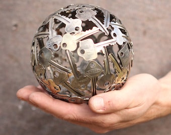 Small 13 cm key ball, Key sphere, Metal sculpture ornament