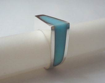 Handgemaakt sterling zilver, turquoise hars.