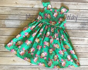 READY-TO-SHIP -- Green Floral Girls Dress -- Size 5 -- Girls Scoop Back Dress