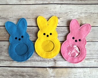 READY-TO-SHIP -- Felt Marshmallow Bunnies Treat Bags -- Easter Party Favors