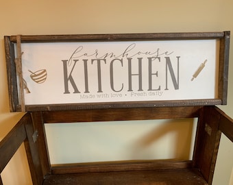 Sign ‘Farmhouse Kitchen’ Wood Wall Hanging Decor Modern Farmhouse Taupe Gray