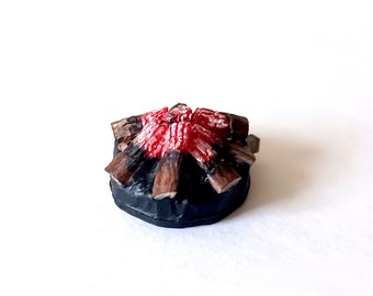 1/12 Scale Miniature LED Campfire: Battery Operated Faux Fire
