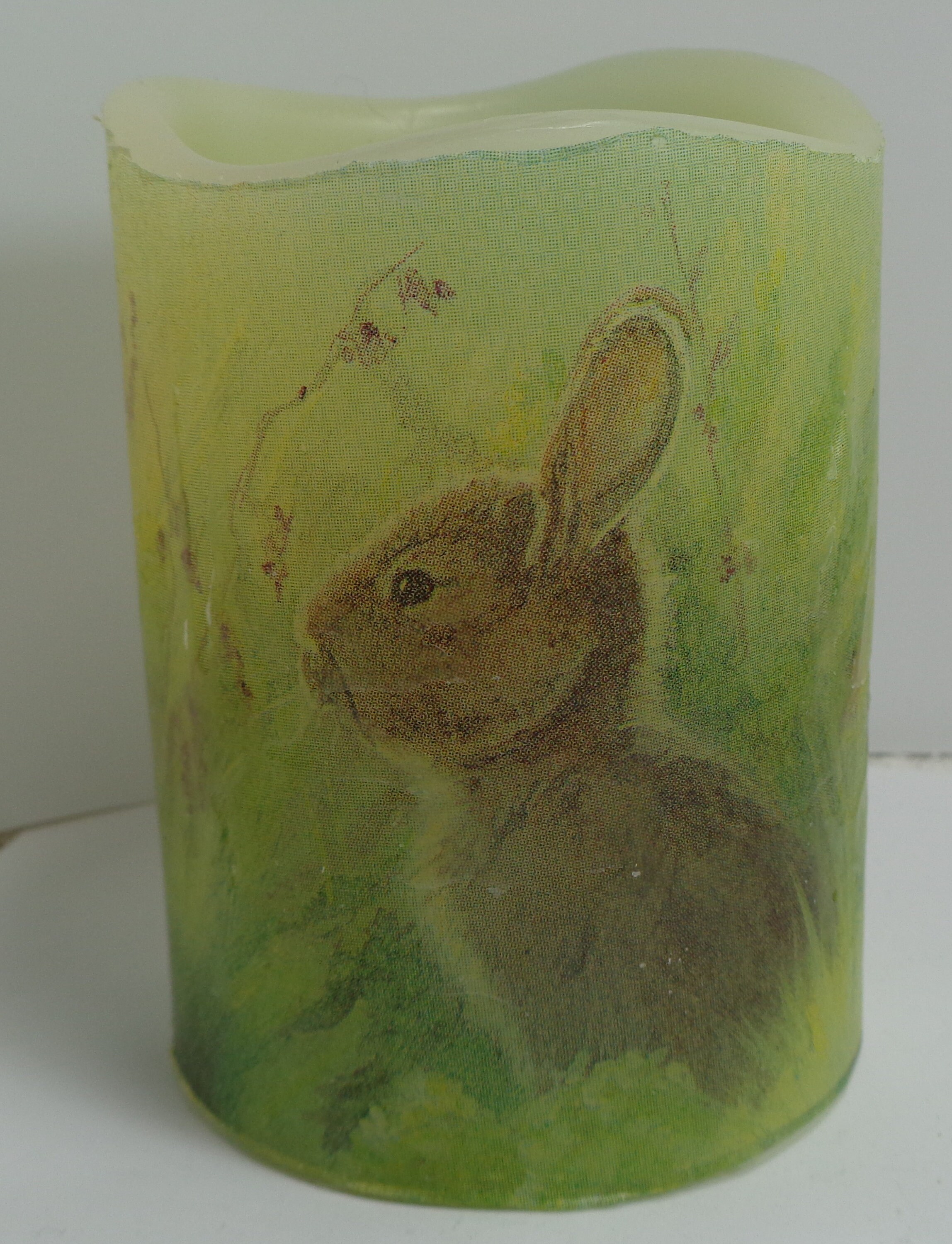 Handmade LED flameless Electric Pillar Candle Bunny Rabbit Illustration Napkin Decoupage  Night Light Memorabilia Desk Ornament