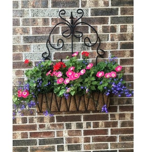 Lg Wrought Iron 33" Spear Fence Window Box - Outdoor Patio Metal Flower Container - Sturdy Rustic Pot Holder - Wrought Iron Vintage  Garden