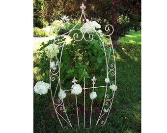 63" Wrought Iron Carriage Finial Trellis flower Plant Vine Support