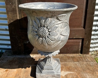 24"t Cast Aluminum Sunflower Urn Vessel - Outdoor Patio Metal Flower Basket Container - Sturdy Pot Holder, Garden Planter, Historical Home