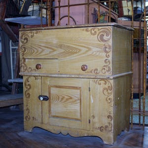 1880's Cottage Style Washstand Commode For Pitcher Bowl - Potty With Original Paint image 2
