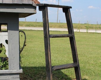 Vintage Wooden 4 Step Ladder Shelf - Wood Display 46" tall - Antique Rustic Color - Quilt Or Plant Stand - DIY Farmhouse Project