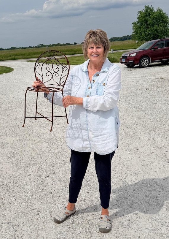 Rustic Wrought Iron Miniature Table and Chair Set – Plant Holder