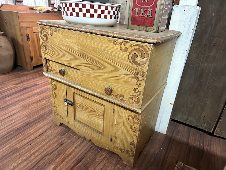 1880's Cottage Style Washstand Commode For Pitcher Bowl - Potty With Original Paint image 1