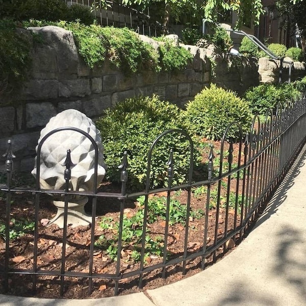 Valla metálica de jardín estilo antiguo – Valla perimetral de acero macizo, 4,57 m (15 pies)