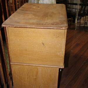 1880's Cottage Style Washstand Commode For Pitcher Bowl - Potty With Original Paint image 4