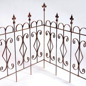 Wrought Iron Connecting Fleur De Lis Fence  Metal Garden Border Edging