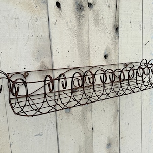 45&quot; Window Box Wall Mount Planter - Outdoor Patio Metal Basket Container - Sturdy Rustic Pot Holder Garden Planter Deck Windowbox