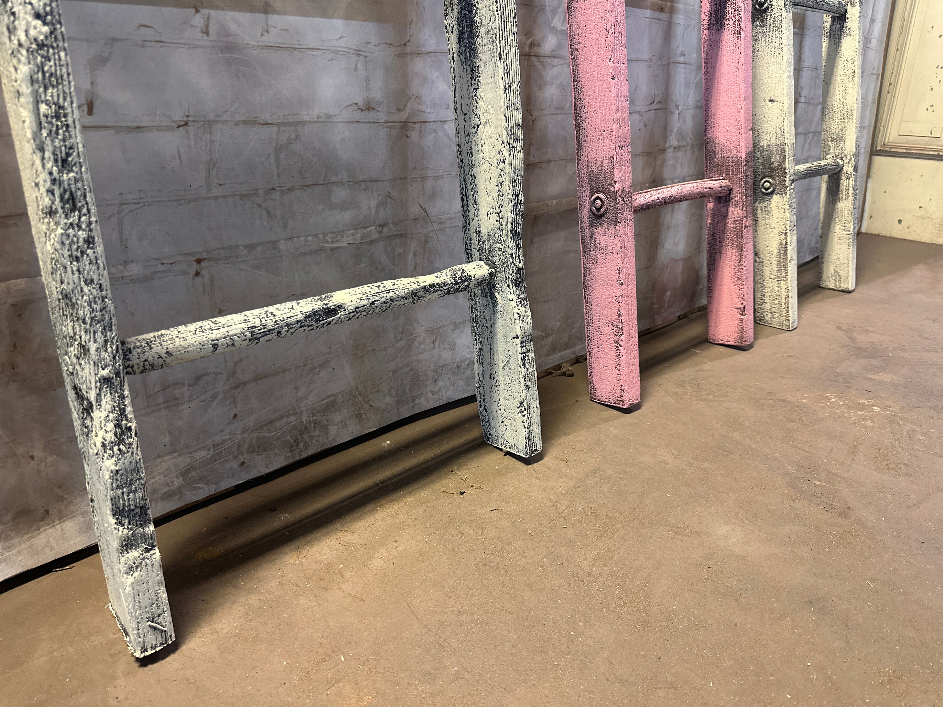 Ladder Rung Shelf Vintage Painted 3 Rung Wooden Ladder Shelf – Rustic Farmhouse Quilt ...