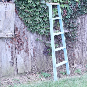Vintage Wooden 5 Step Ladder Shelf - Primitive 58&quot; Blanket Display -  Rustic Surface or Country Color - Farmhouse Plant Stand - DIY Project