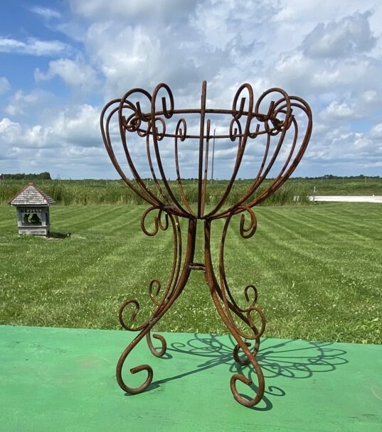 Wrought Iron Plant Stand - Rustic Penny Flower Pot Holder - Etsy