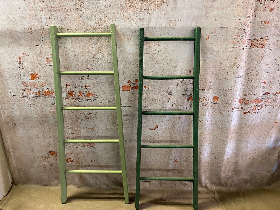 Ladder Rung Shelf Green Vintage 5 Rung Wooden Ladder Shelf – Rustic Farmhouse Quilt Rack ...