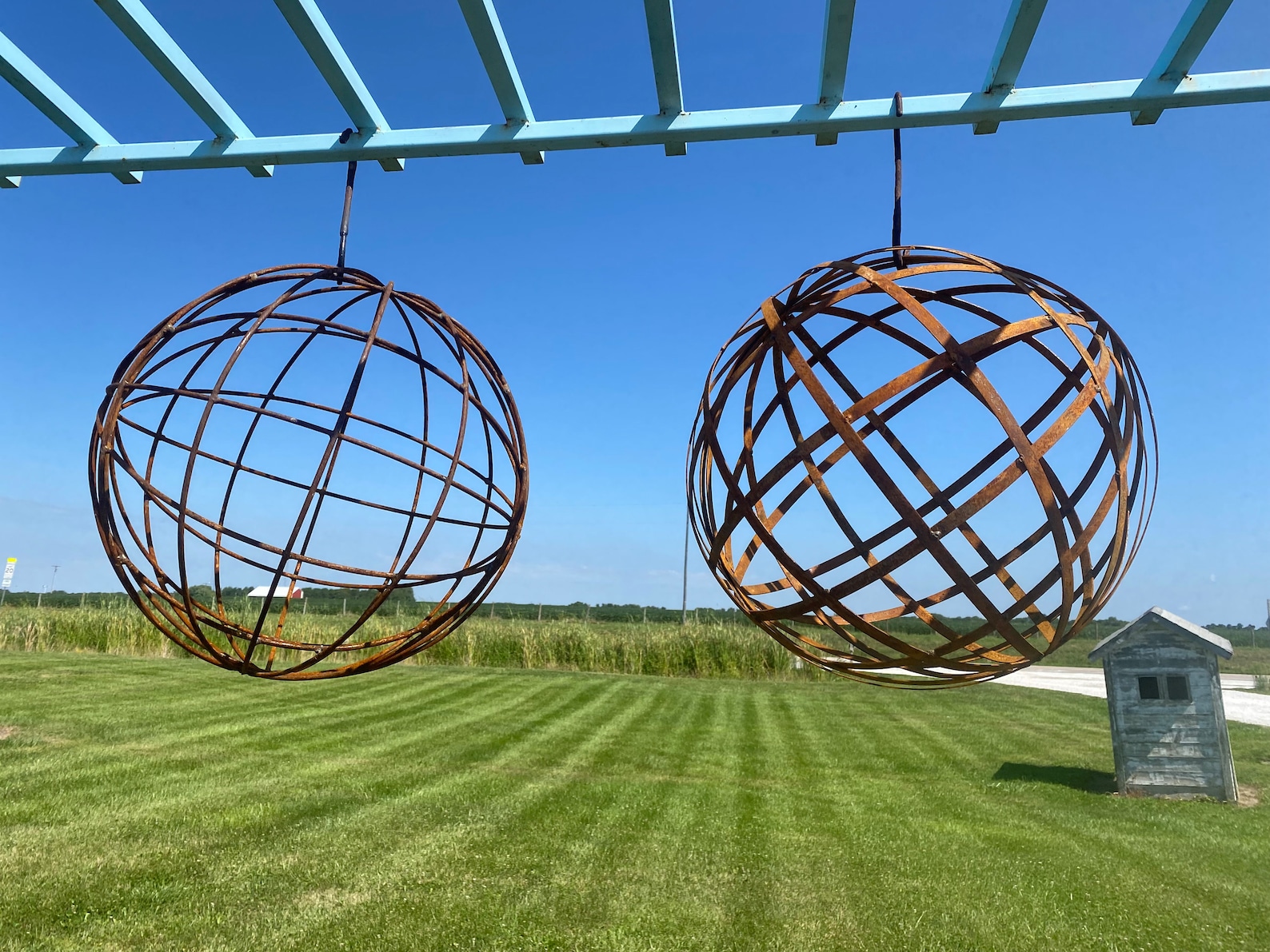Rustic Wrought Iron Garden Sphere, Plant Trellis, Yard Art (18 Inch) - Etsy
