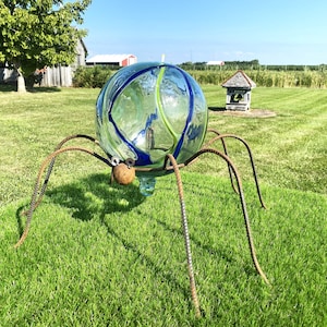 30" Diameter Lg Spider Gazing Ball Holder - Potted Plant Stand - Halloween Decoration - Patio Stand BALL NOT INCLUDED - Yard Insect Artistry