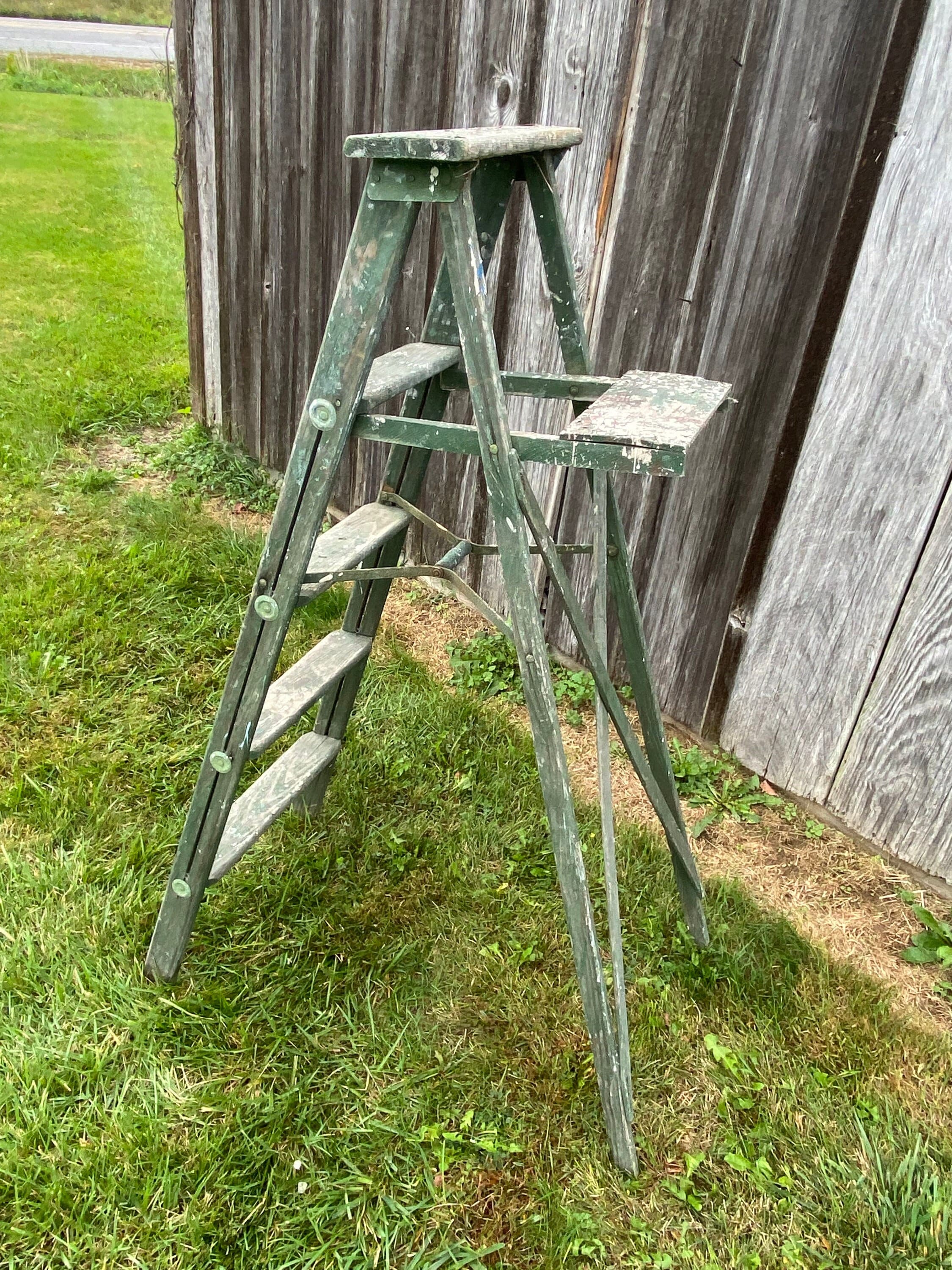 Green step ladder online
