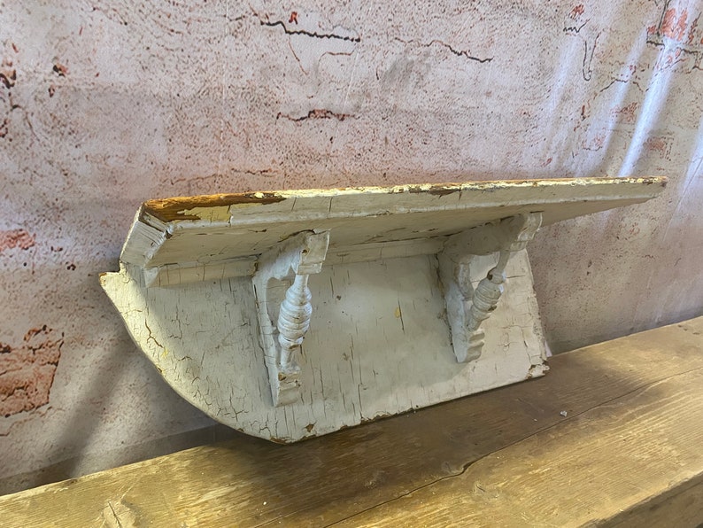 White Primitive Wooden Shelf Country Collectible, Antique Vintage, Shabby Painted Shelving, Rustic Farmhouse Decor, Farm House Decoration