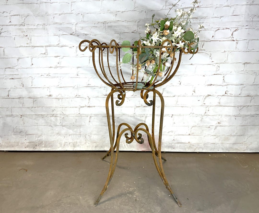 Rustic Wrought Iron Lg 29