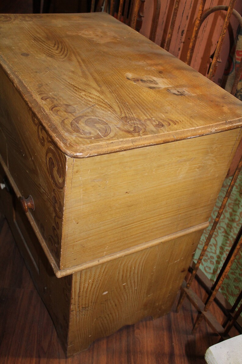 1880's Cottage Style Washstand Commode For Pitcher Bowl - Potty With Original Paint image 9