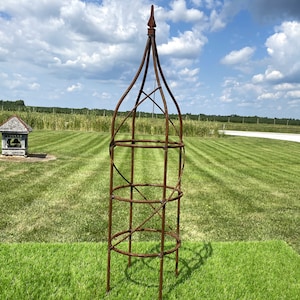Wrought Iron 32&quot; Rose Topiary Flower Trellis, Plant Climber, Vegetable Garden Wire, Small Rustic Yard Sculpture, Round Metal Obelisk Trellis