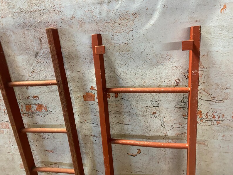 Vintage Rustic Red Wood 4 Rung Ladder – Primitive Farmhouse Decor ...