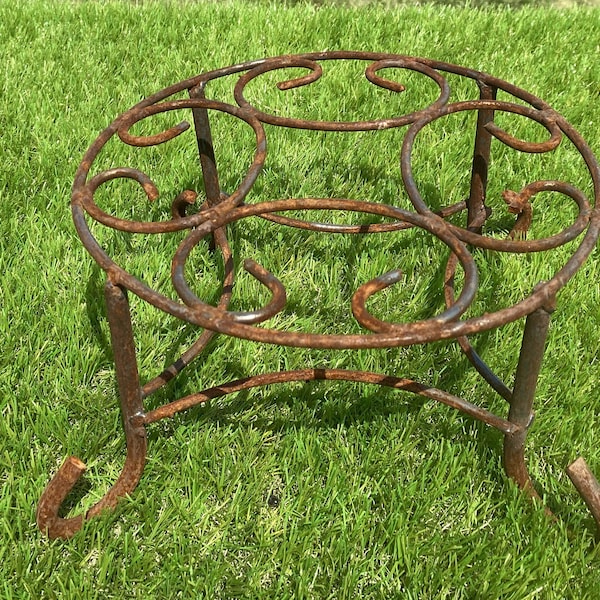 Large Wrought Iron Plant Stand - Statue Riser - Pedestal - Outdoor Lawn and Garden Accessory - Decorative Planter Elevator - Floral Extender
