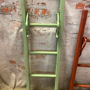 Rustic Tall Country Colored 3 Rung Antique Ladders - Vintage Decorating ...