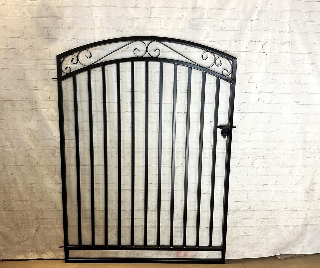 HARRY　AT THE GARDEN il_1080xN.6424195152_nbui.jpg