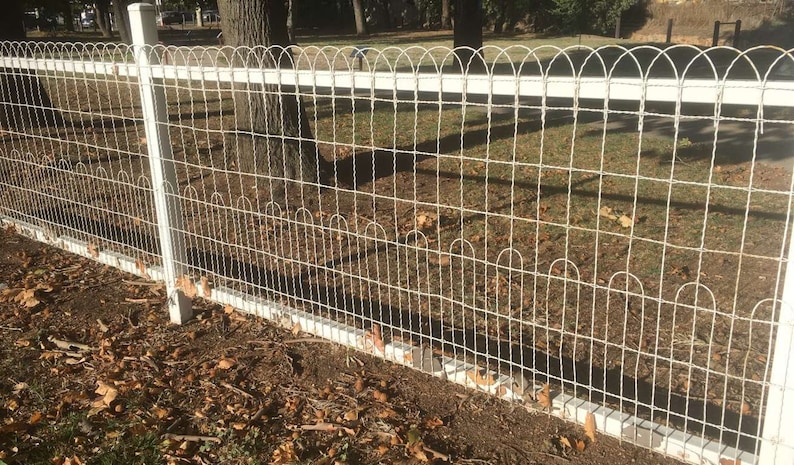 Galvanized Loop Top Woven Wire Garden Fence, 3' X 25' - Etsy
