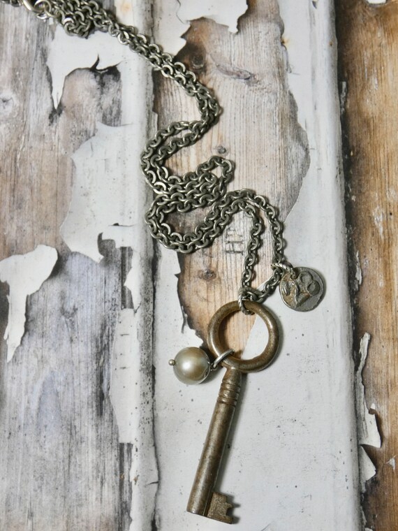 Vintage barrel key and date nail #28 necklace, an… - image 5