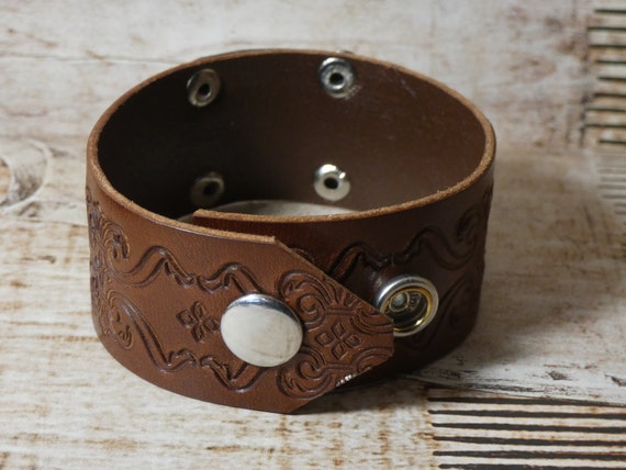 Leather Cuff Bracelet #9 Vintage Locker Number - image 4