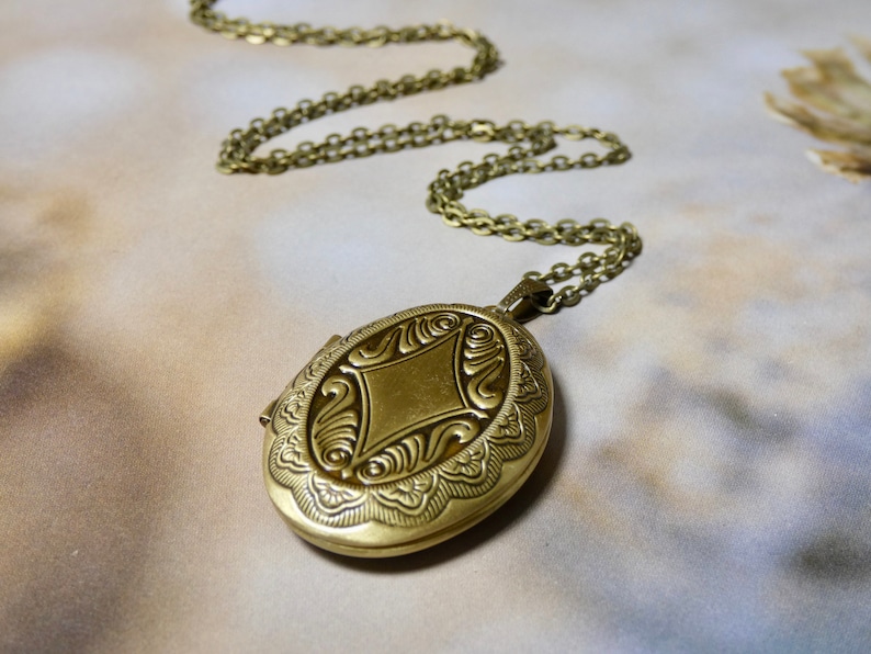 Locket Necklace The Perfect Mother Daughter Gift Brass Oval Picture Locket