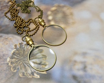Magnifying Glass Necklace, Brass and Glass working Monocle Necklace