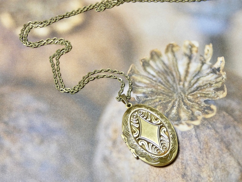 Locket Necklace The Perfect Mother Daughter Gift Brass Oval Picture Locket