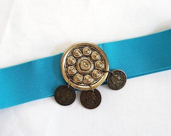 80s Brass Tone Elastic Belt, Vintage Metal Plaque Scale  display picture 1