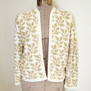Vintage Golden Leaves Open Front White Cardigan Sweater --- Retro 1950s 1960s 1970s 1980s Metallic Shiny Women&#39;s Knitwear Spring Jacket