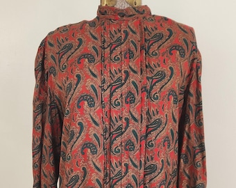 Vintage J. G. Hook Red Paisley Print Pleated Front Shirt --- Retro Ornate Pattern Elegant Women's Fashion --- Warm Colors Fancy Blouse