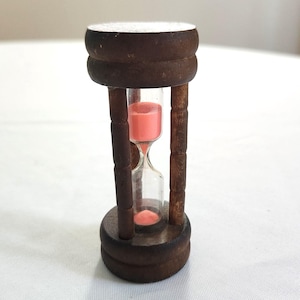 Vintage Pink Sand Wood & Glass Miniature Hourglass - 3 Minutes - Retro Time Keeper Groovy Egg Timer --- Board Game Replacement Pieces