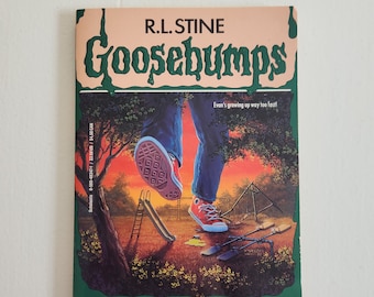 Monster Blood III by R. L. Stine --- Vintage 1990s Goosebumps #29 Novel --- Retro 90s Kids Chapter Book Spooky Scary Story Mutant Slime