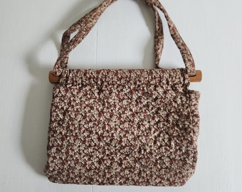 Vintage Maple Leaves Autumn Colors Quilted Handbag --- Retro Fall Fashion Women's Accessory --- Plant Lady Granny Carpet Bag Style Purse