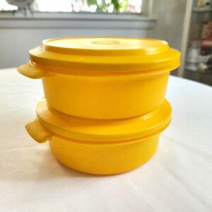 Vintage Superseal Marigold Yellow Plastic Containers With Carrying ...
