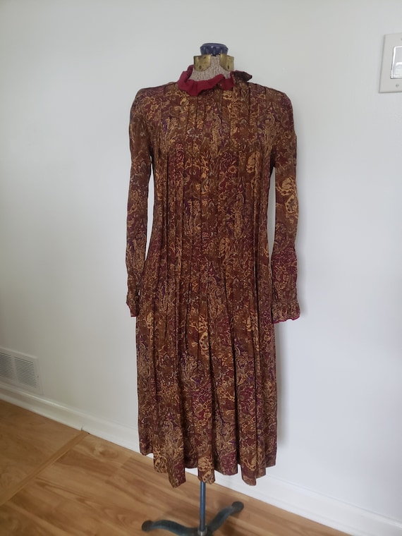 Vintage Albert Nipon Silk Dark Brown Paisley Pleat