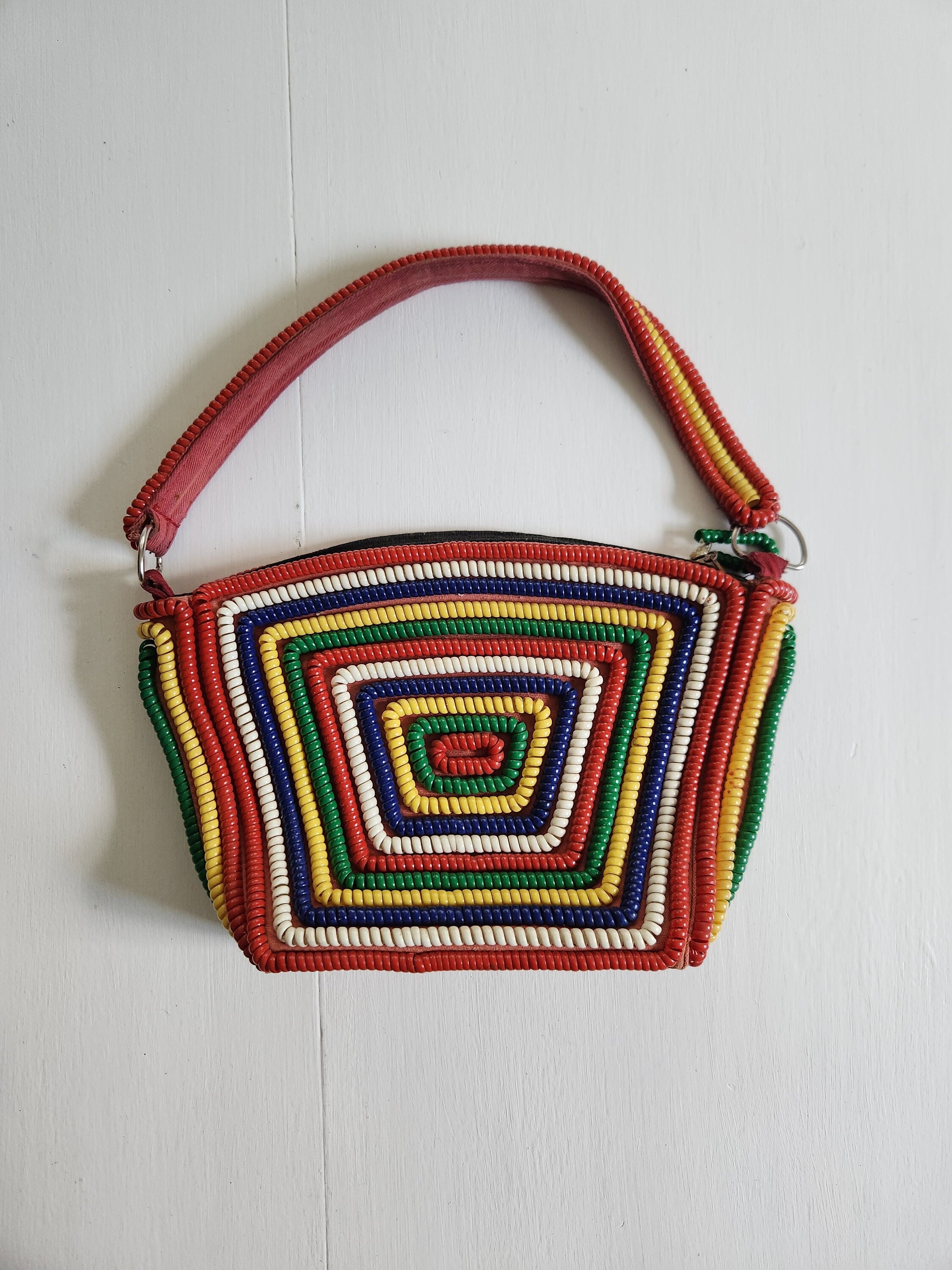 Bags That Will Make You Nostalgic – Throwback Purses