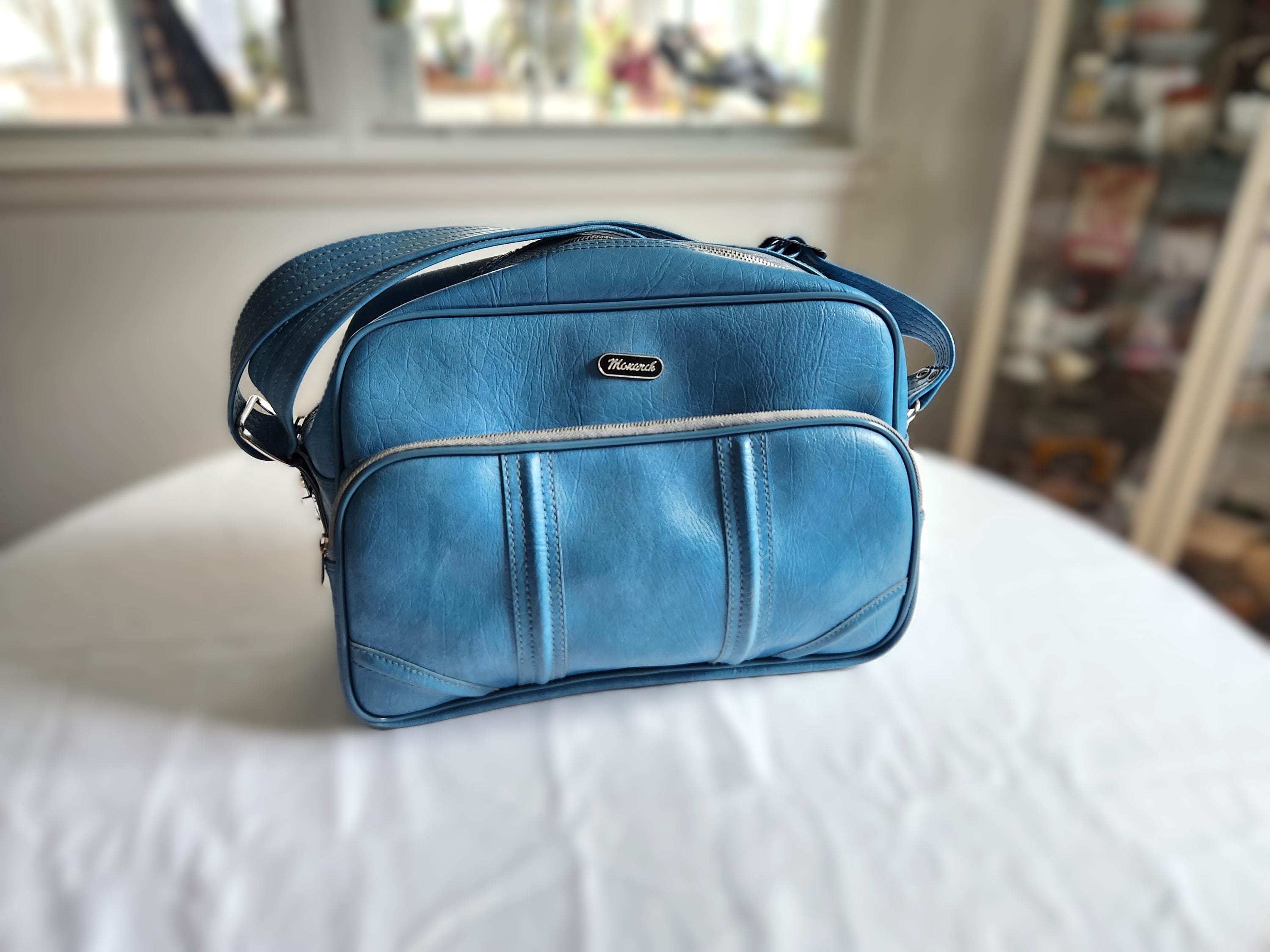 Vintage Monarch Luggage Co. Blue Carry on Overnight Messenger Bag
